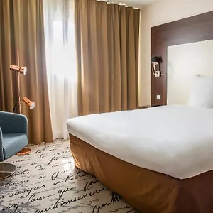 Hotel Mercure Paris Porte D'orleans, Montrouge