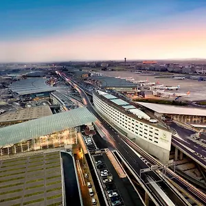 Hotel Sheraton Paris Charles De Gaulle Airport, Roissy-en-France