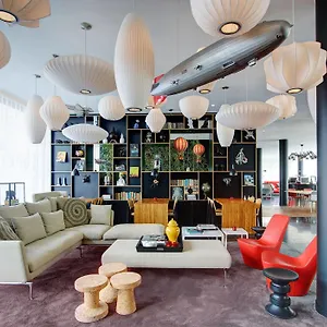 Hotel Citizenm Paris Charles De Gaulle Airport, Roissy-en-France